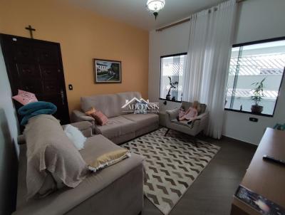 Casa / Sobrado para Venda, em S�o Bernardo do Campo, bairro Vila Vit�ria, 3 dormit�rios, 2 banheiros, 1 su�te, 2 vagas